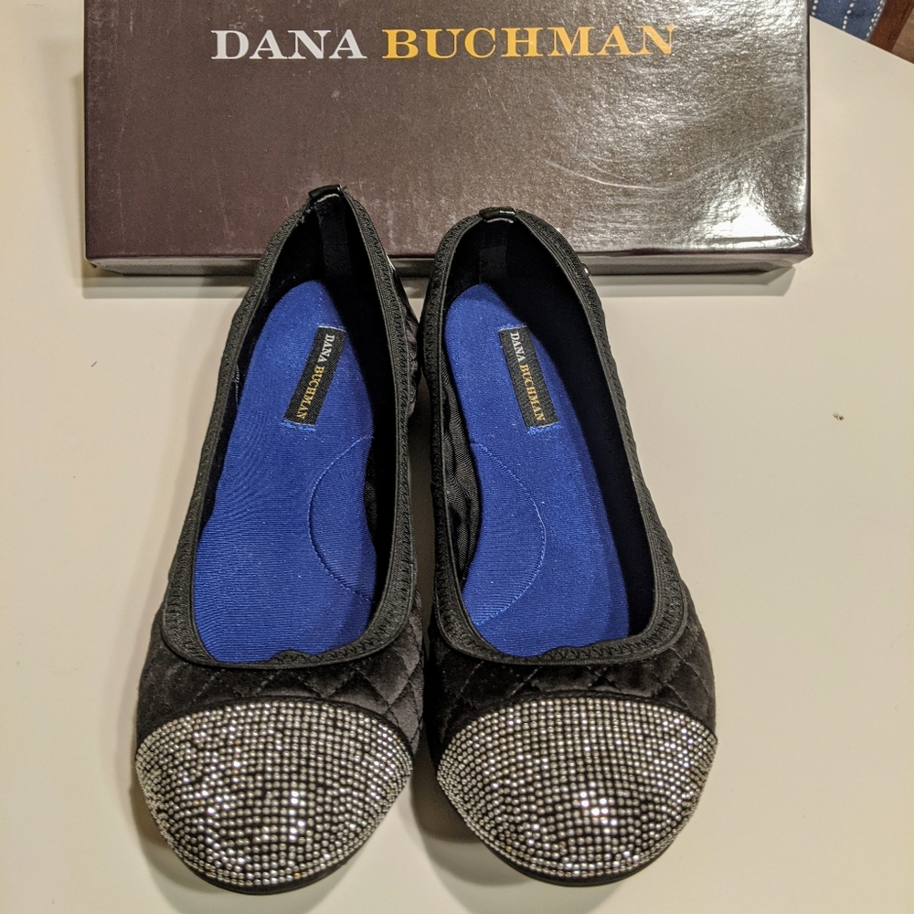 Black flats